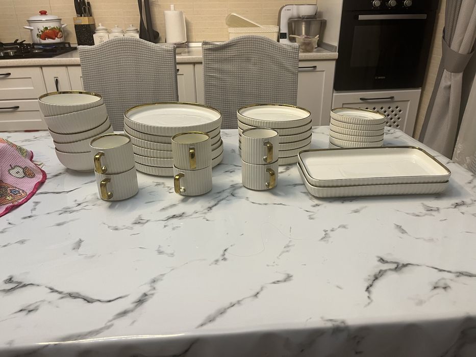 Чайно-столовый сервиз