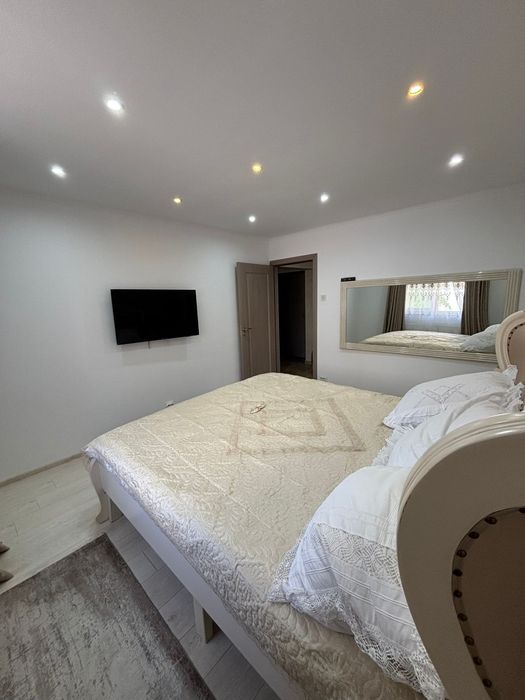 Garsoniera de închiriat