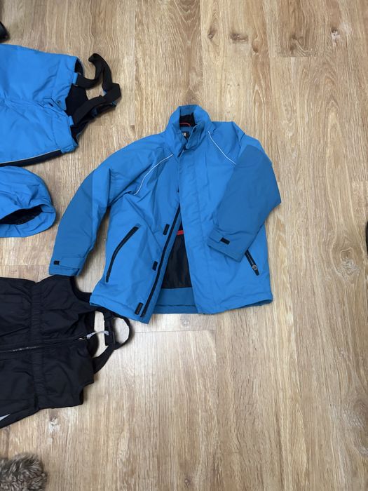 Vand costum de ski pentru copii