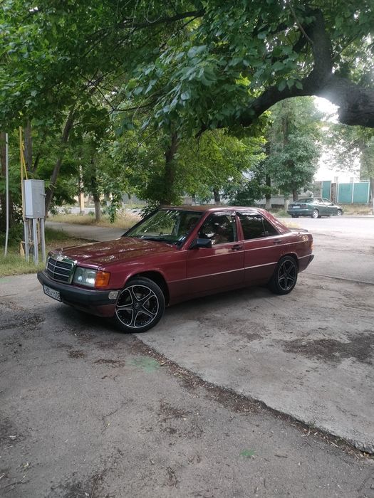 Продам: 190 Мерседес