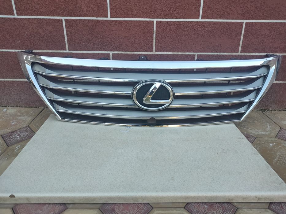 Решетка Lexus 570