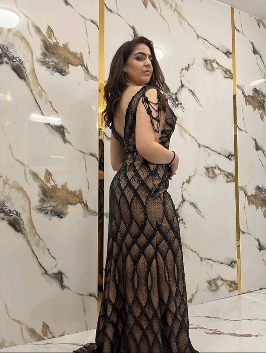 Абитуриентска рокля