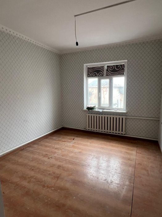 Продам Дом 5 комнат