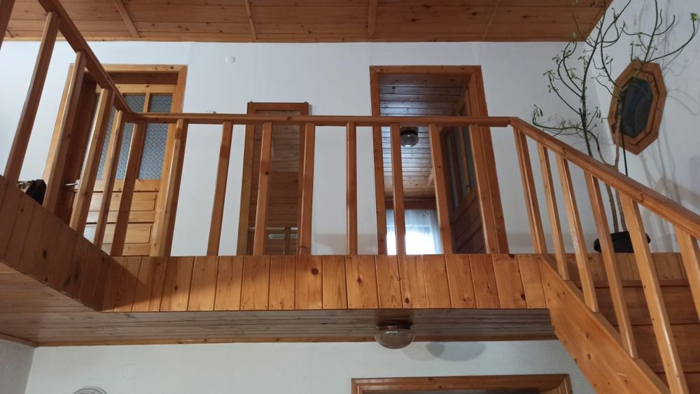 Vand casa Vintu de Jos,zona linistita, strada modernizata complet