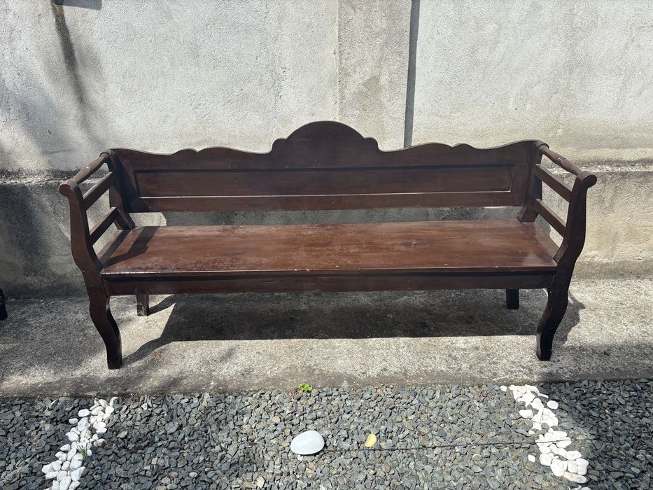 Vand mobilier rustic taranesc