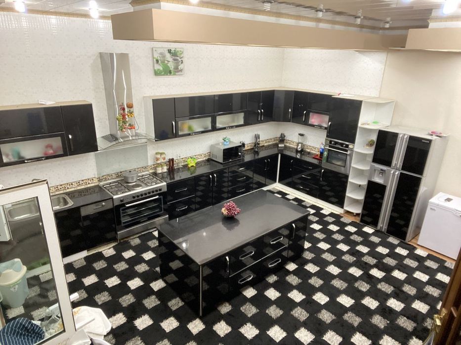 Almazor rayonida kotta uchaska sotiladi