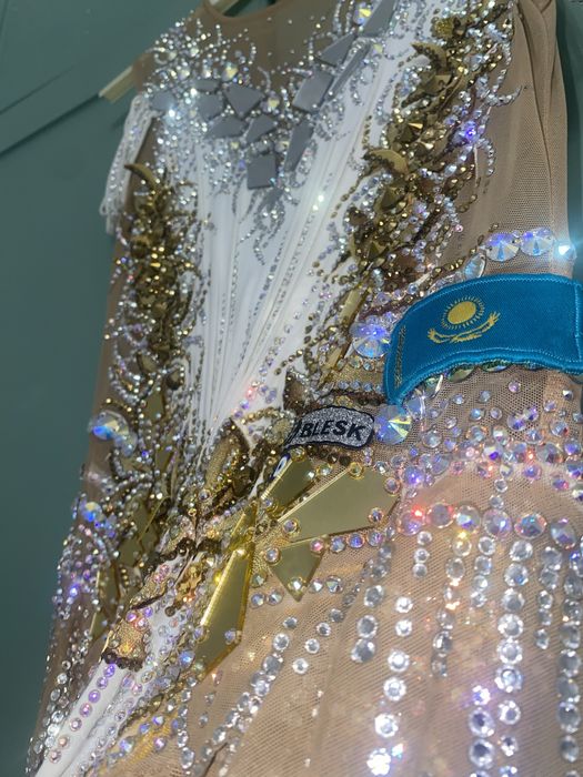 Гимнастический купальник