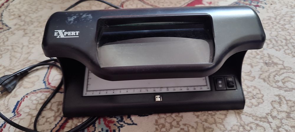 Детектор подлинности банкнот