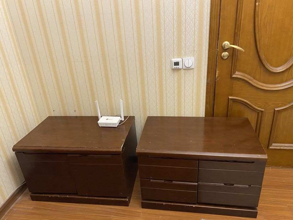 Продам 2 тумбы коричневых