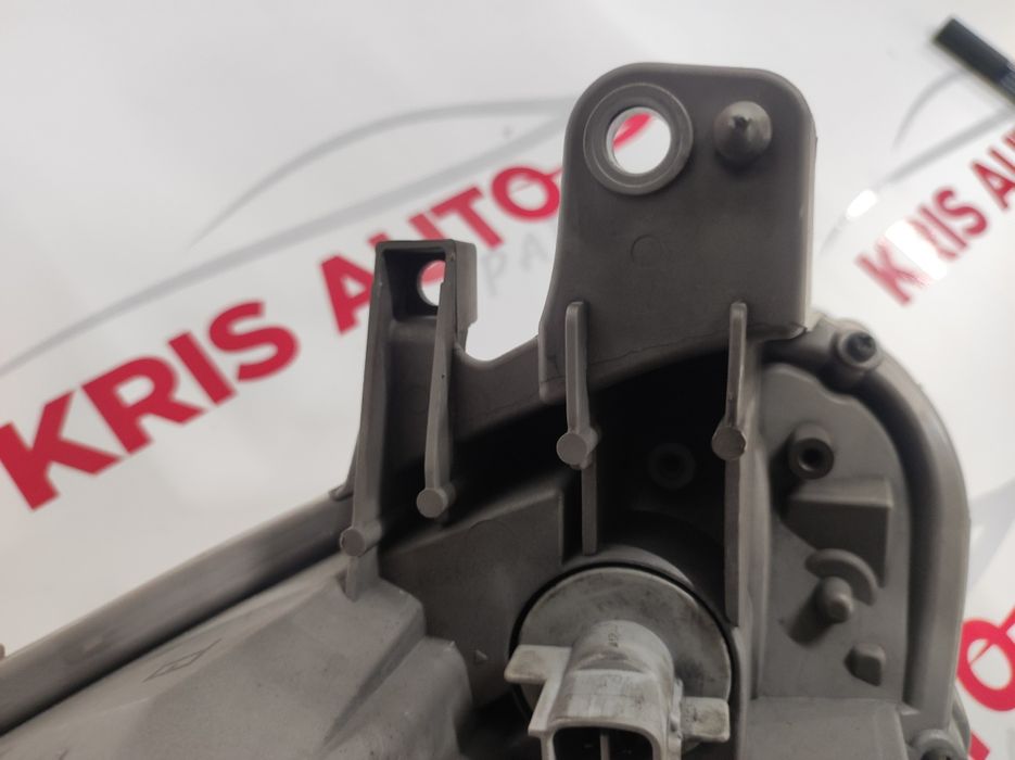 Ляв фар за Daihatsu Sirion / Дайхатсу Сирион 2006г