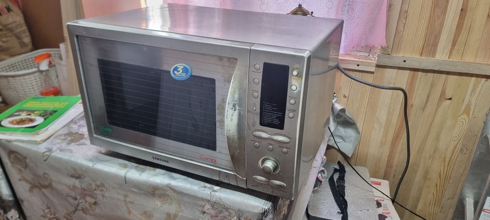 Микроволновая печь 2 в 1.