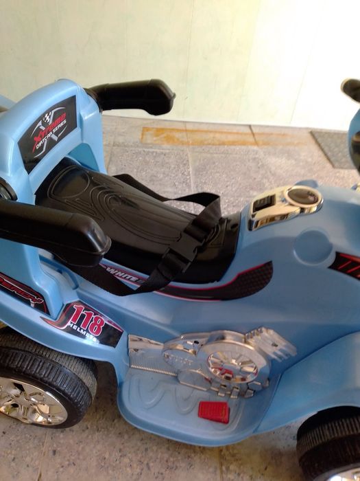 Акумулаторно бъги Moni - B021, с дистанционно, синьо