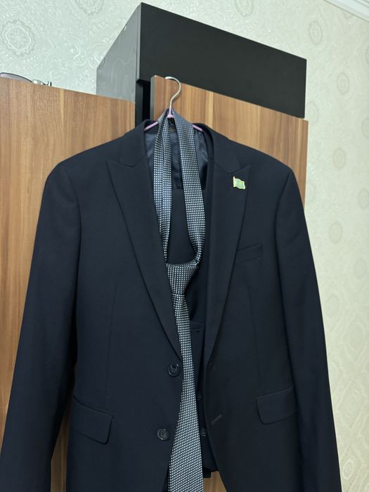 Продам Костюм Ватсап