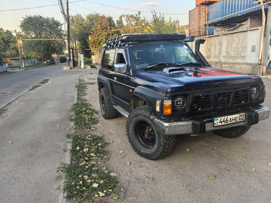 Ниссан сафари у60