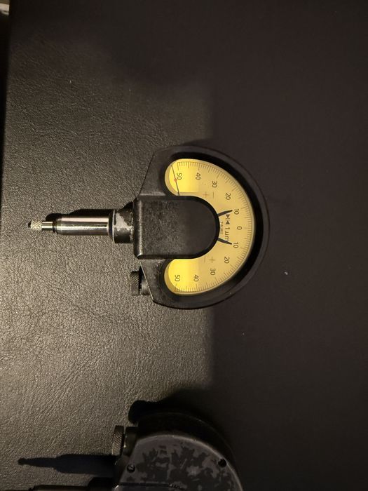 Mahr Ceas comparator super precis