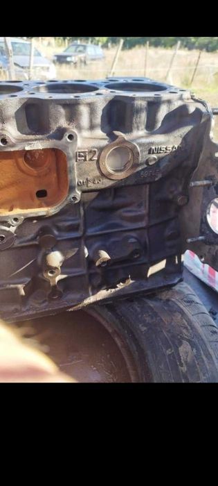 На части!!!Нисан траде 3000 турбо дизел На части!!!