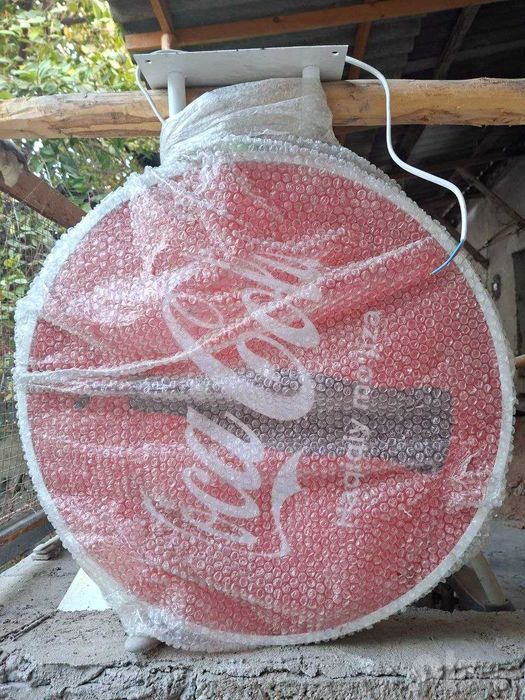 Ёнадиган Реклама Coca-Cola 60×60 см (550,000 so'm) Иштихонда