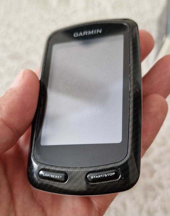 Велокомпьютер Garmin Edge 800.