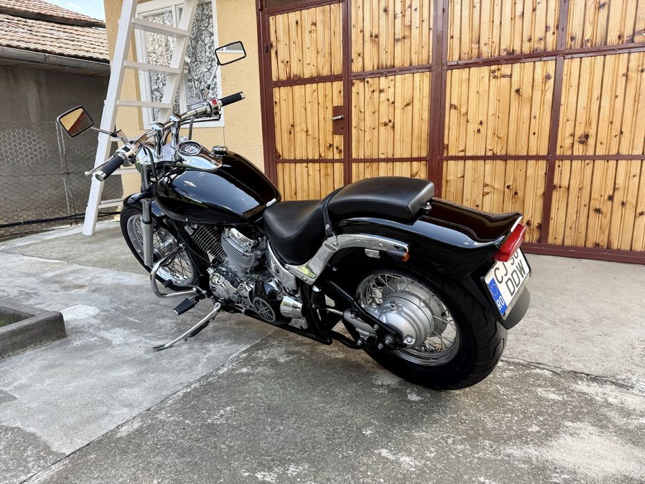 YAMAHA XVS 650 Drag Star
