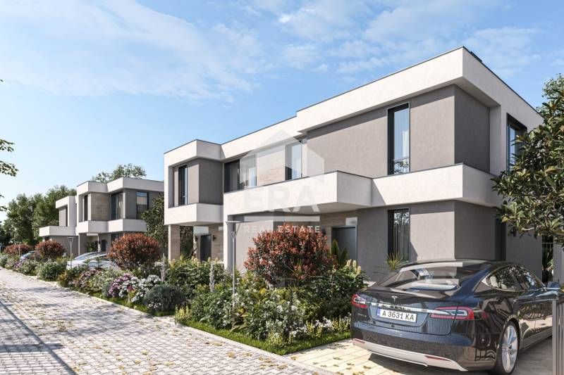 Продава се Къща в Поморие - 176 кв.м за 942 €/кв.м - Снимка #1