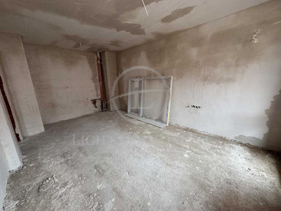 Реф. 2575 Двустаен с АКТ 14 / Остромила