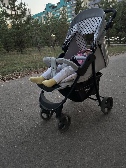 Коляска детская унисекс
