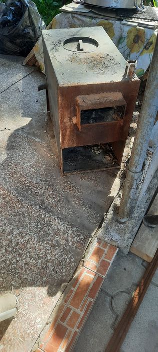 Печь на твёрдом топливе