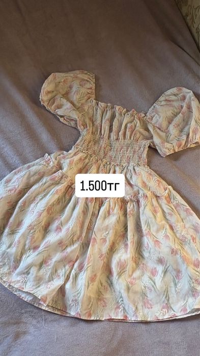 Разгрузка женской одежды