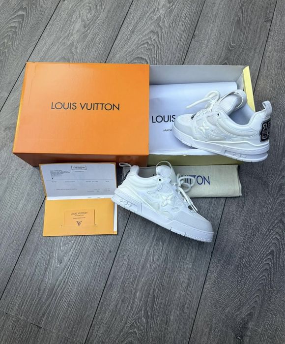 Мъжки сникърси LV