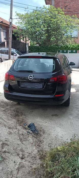 Опел Астра j-1,7cdti.125 коня