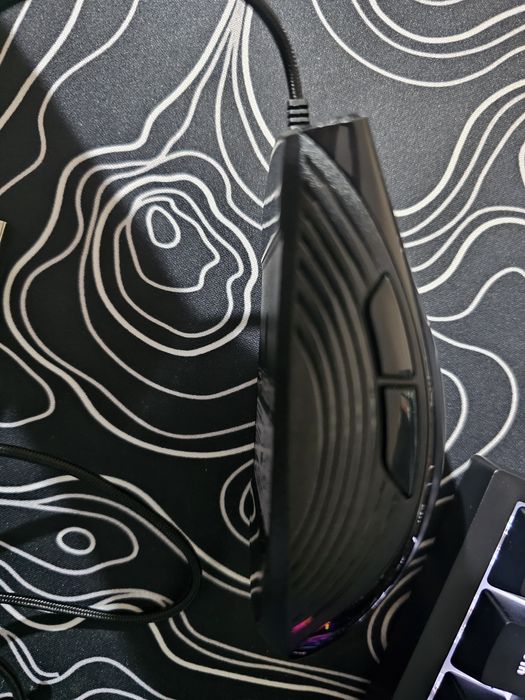 Продам мышку HyperX Pulsefire core