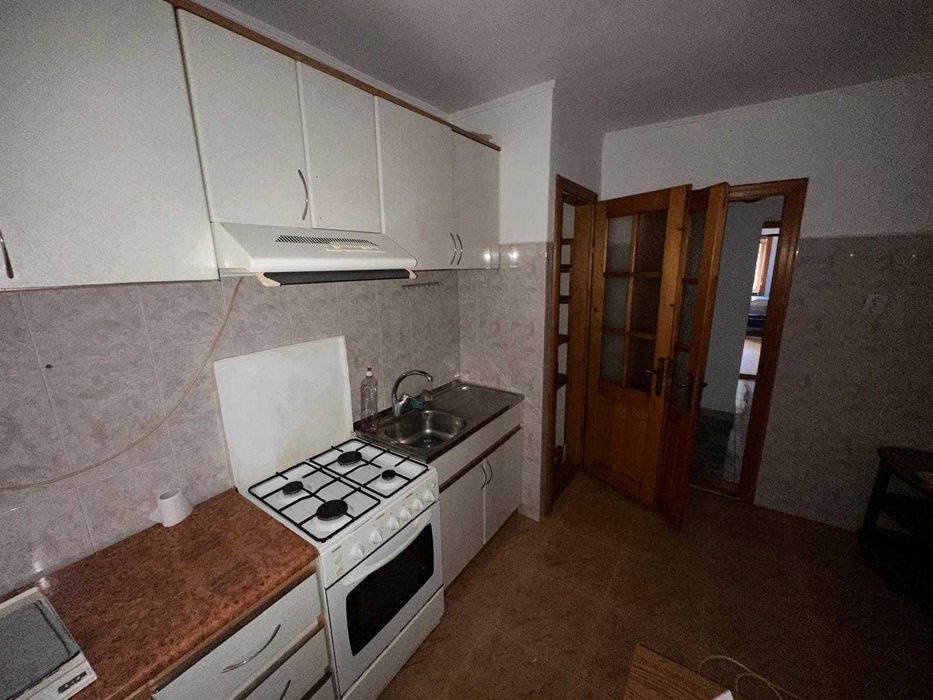 Apartament 3 camere decomandate de închiriat – Burdujeni – etaj 2 – ideal pentru familie