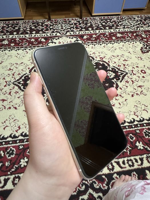 Iphone 11 белый б/у