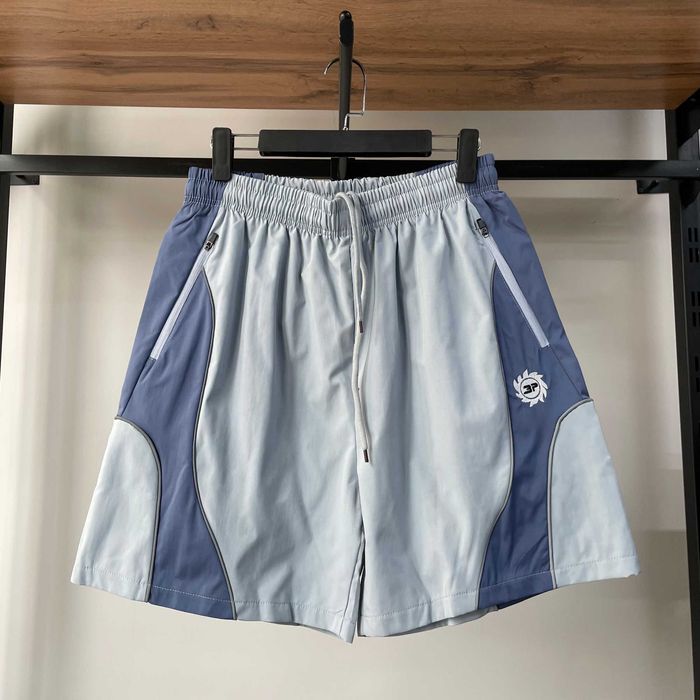 Шорты Broken Planet