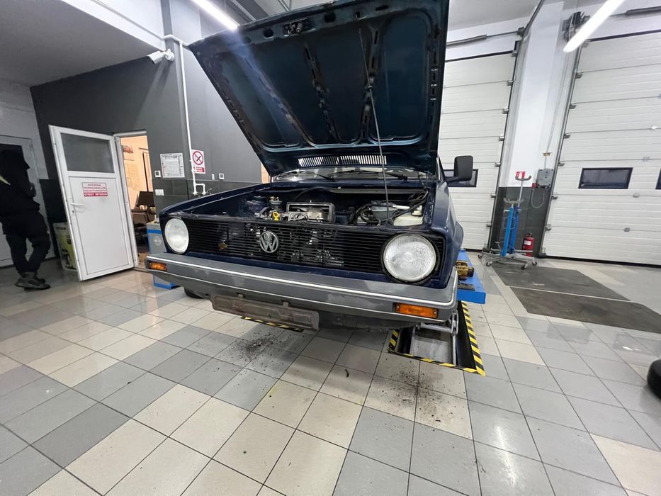 Vand Volkwagen caddy mk1 1.6 tdi din 1987 old timer