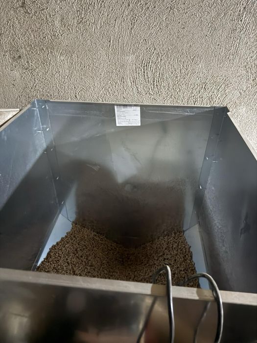 Продавам пелетна горелка PRITY 33 kW