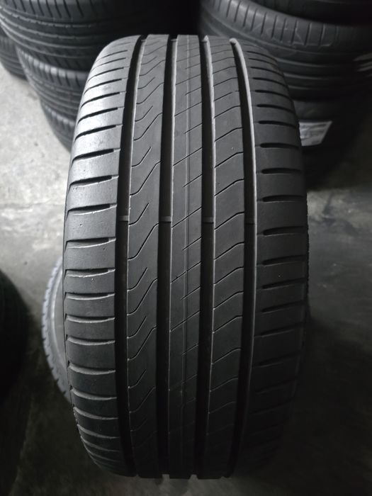 Pirelli 215/55 R17 98W vară