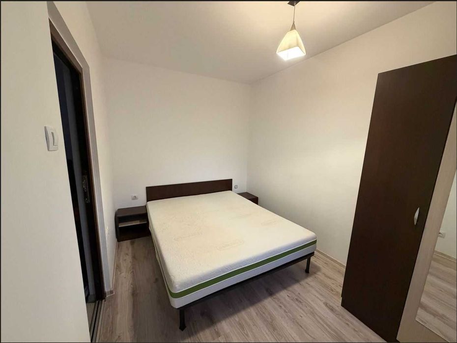 Vand apartament 3 camere hipodrom