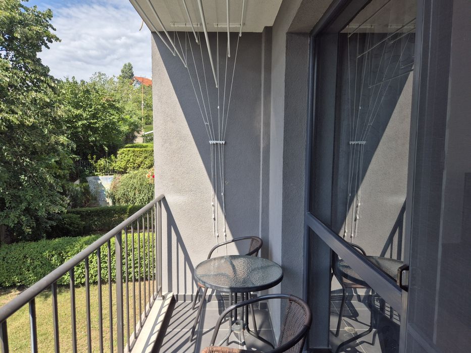 Дава се под наем Тристаен апартамент в к.к. Св.Св. Константин и Елена - 120 кв.м за 700 € - Снимка #14