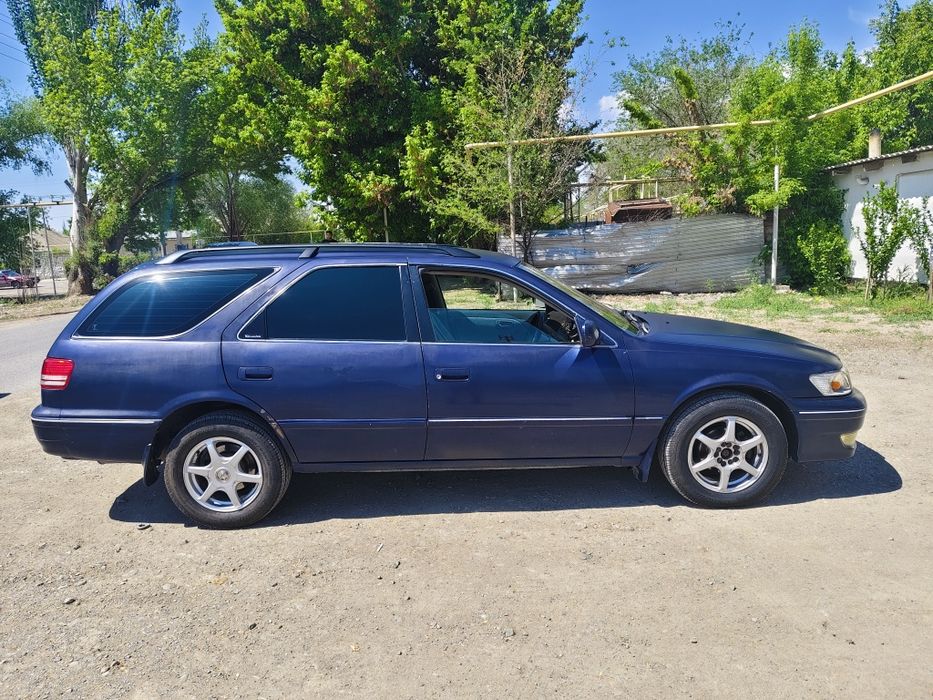 Toyota Mark II quails сатылады