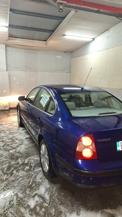 VOLKSWAGEN Passat 2002 — imagine 3