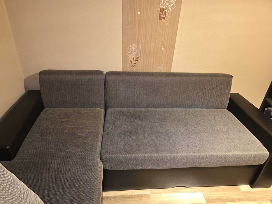 Нов ъглов разтегателен диван