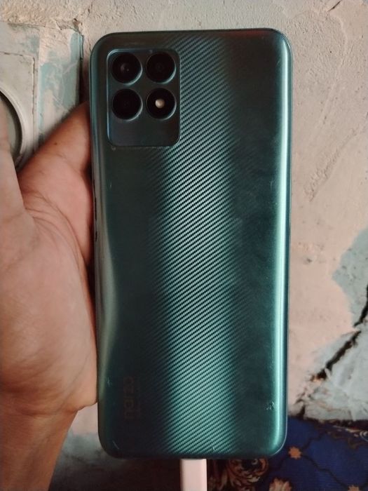 Sotiladi: Realme Narzo 50

Xotira: 4/64 GB (4+4 virtual RAM)
Holati: i