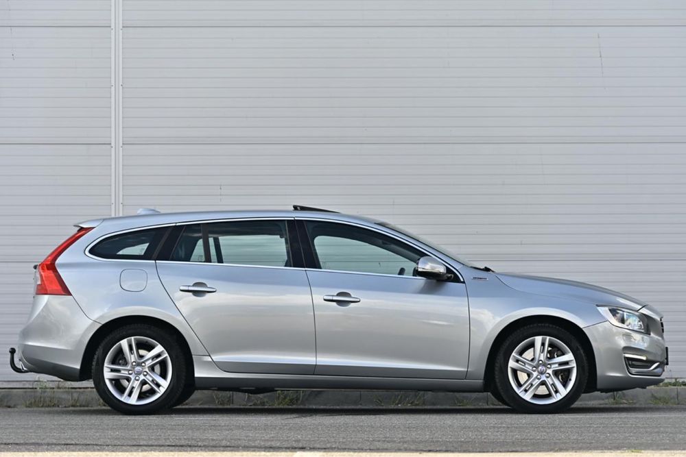 VOLVO V60 2013 — imagine 5