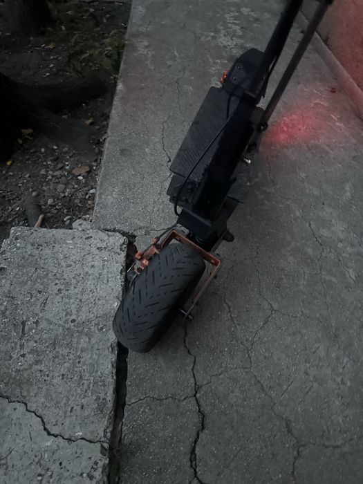 vand trotineta electrica kukirin g4