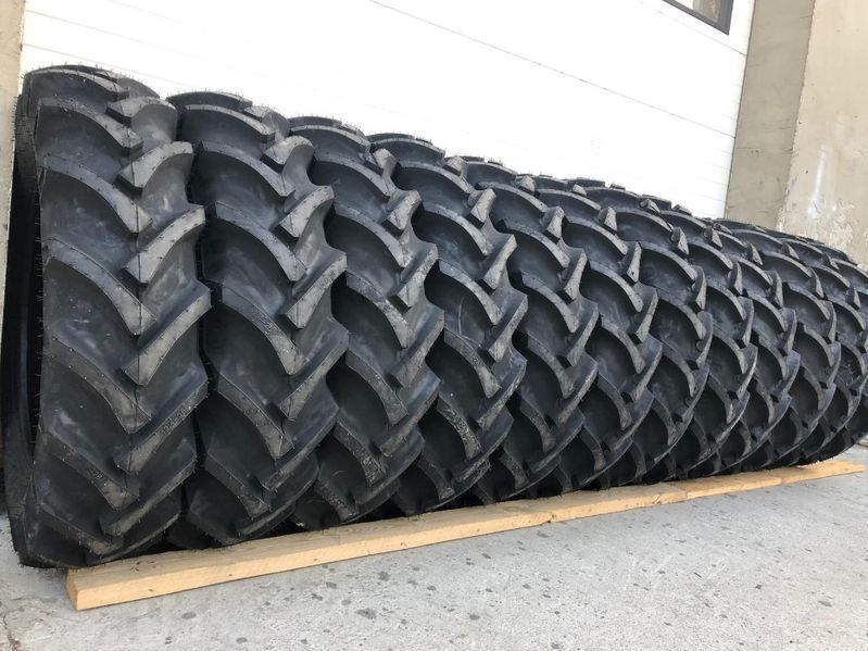 12.4-28 cauciucuri noi profil agricol spate tractor cu 8p CTSU