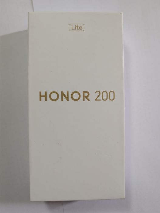 Honor 200 Lite чисто нов неразпечатван