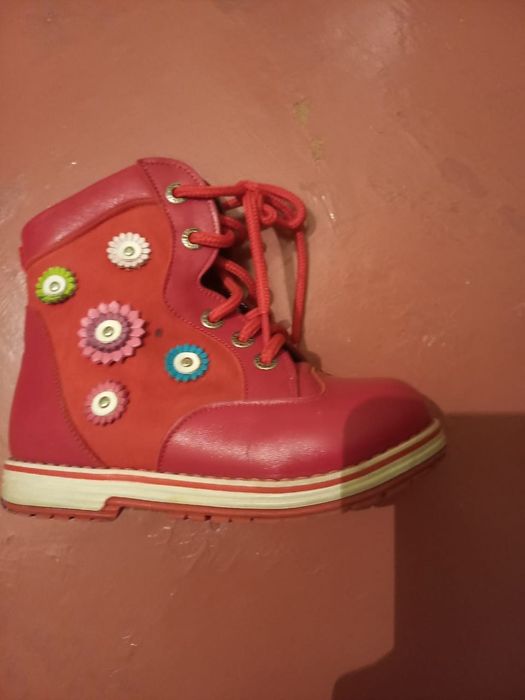Сапожки детские.