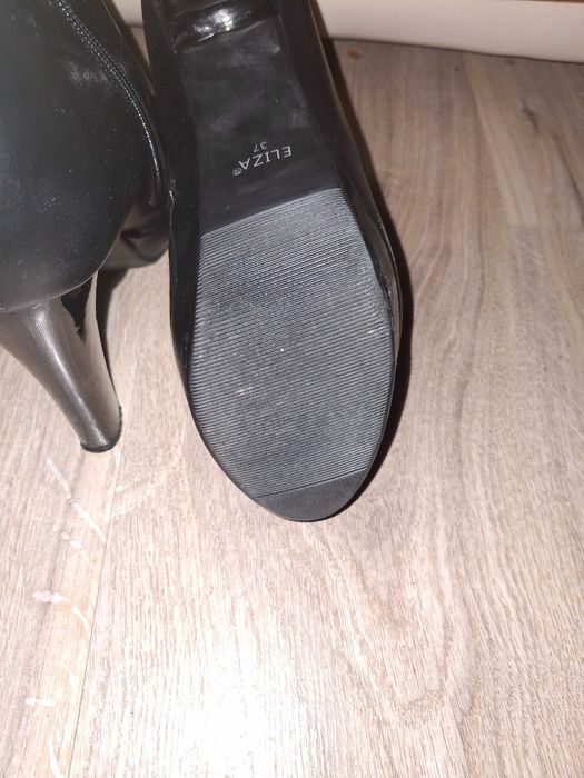 Боти "miss sixty" и Eliza