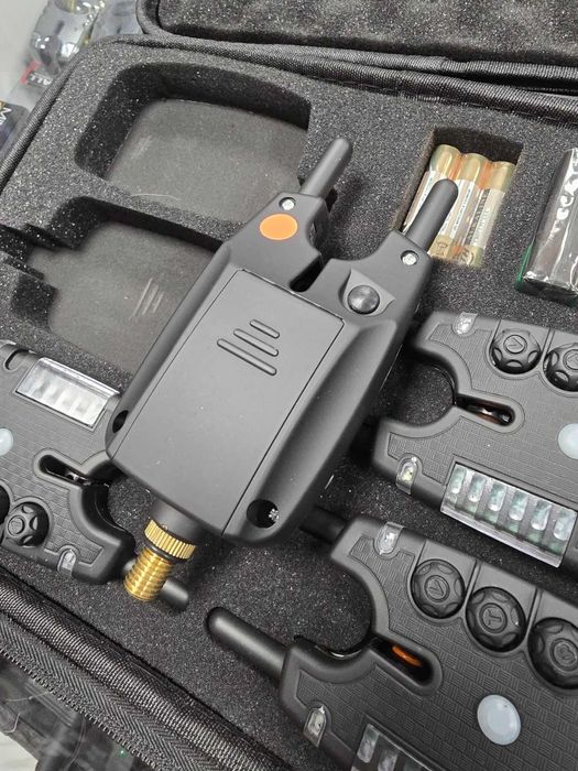 Сигнализатори за риболов комплект FL JY 4+1